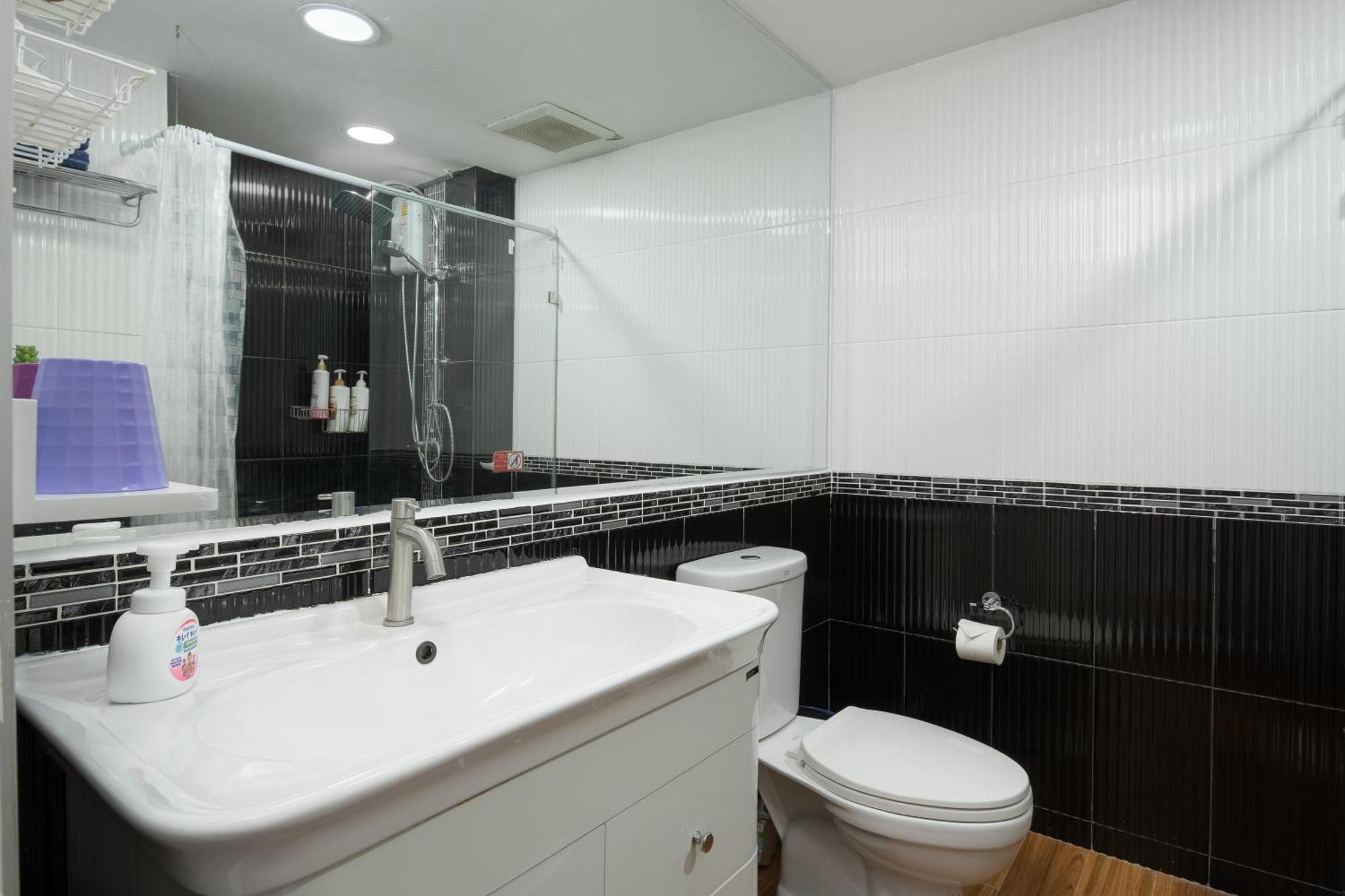 Cozy A At Nimman Studio Room In Condominium 치앙마이 외부 사진